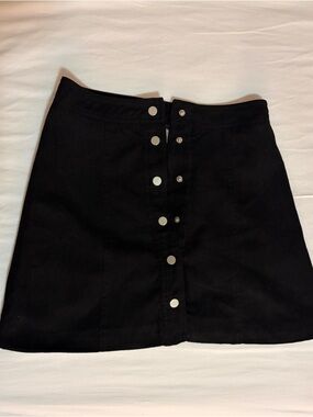H&M Black Button-Front A-Line Skirt